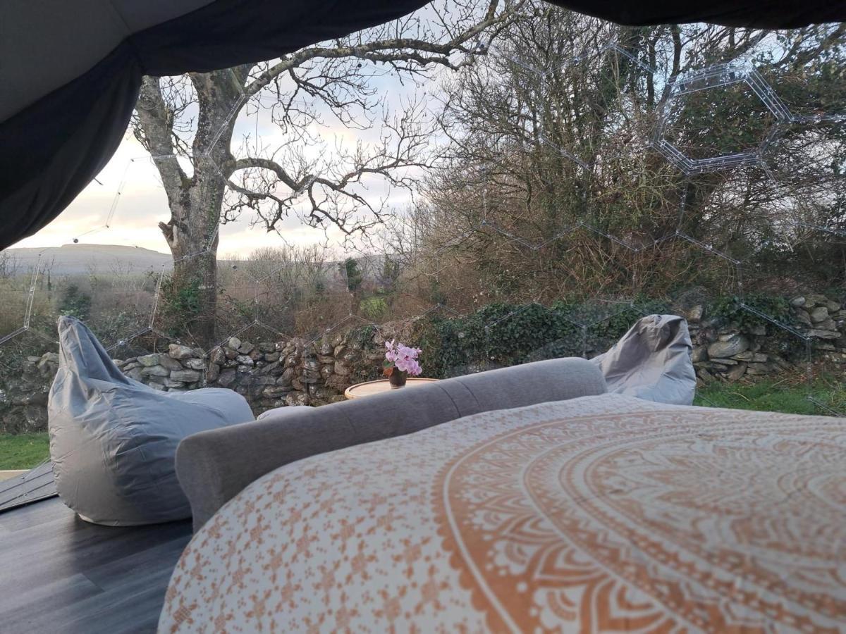 הוילה Boston Luxury Glamping Dome With Views Of The Burren מראה חיצוני תמונה